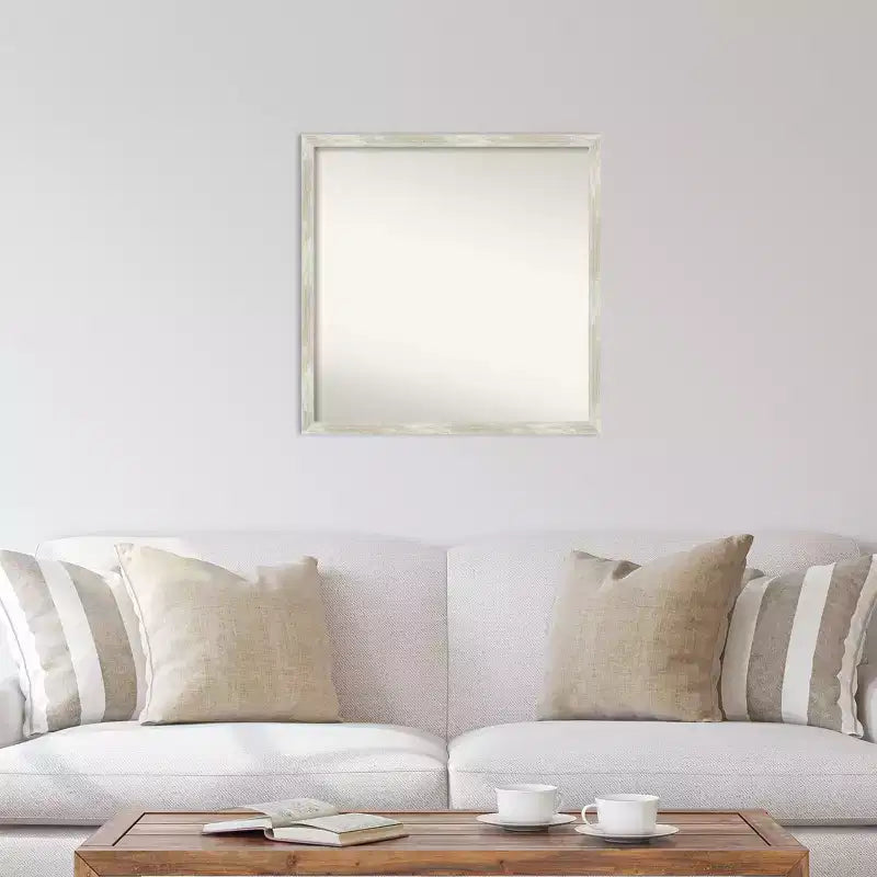 Specchio da Parete Quadrato Effetto Metallico Argento Anticraco Cornice Stretta Non Smussata, 71 cm L x 71 cm H