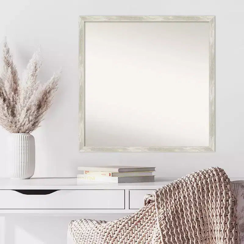 Specchio da Parete Quadrato Effetto Metallico Argento Anticraco Cornice Stretta Non Smussata, 71 cm L x 71 cm H