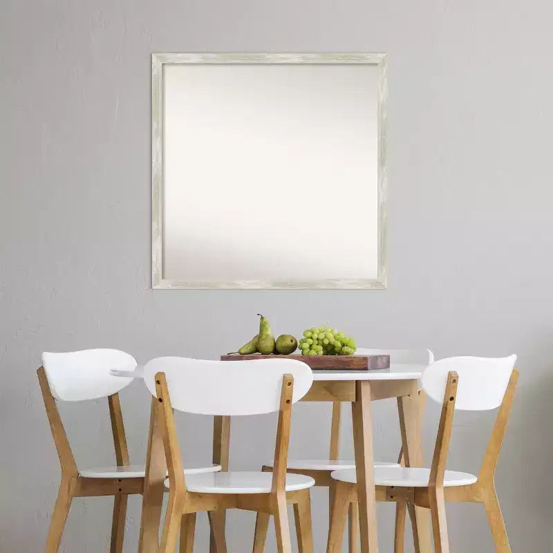 Specchio da Parete Quadrato Effetto Metallico Argento Anticraco Cornice Stretta Non Smussata, 71 cm L x 71 cm H