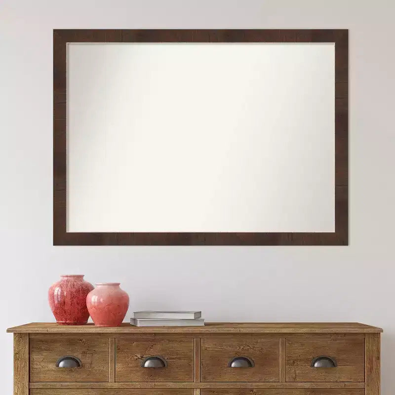 Specchio da parete rettangolare Wildwood Brown con cornice stretta non smussata, 41,25"L x 30,25"A