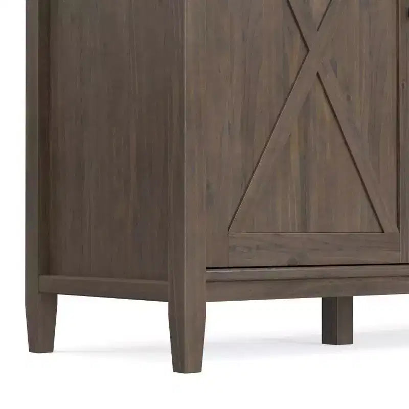 Armadio Contenitore Ampio a 3 Ante con Ripiani Regolabili in Legno Massello Marrone Fumé, 152 cm L x 86 cm H x 46 cm P