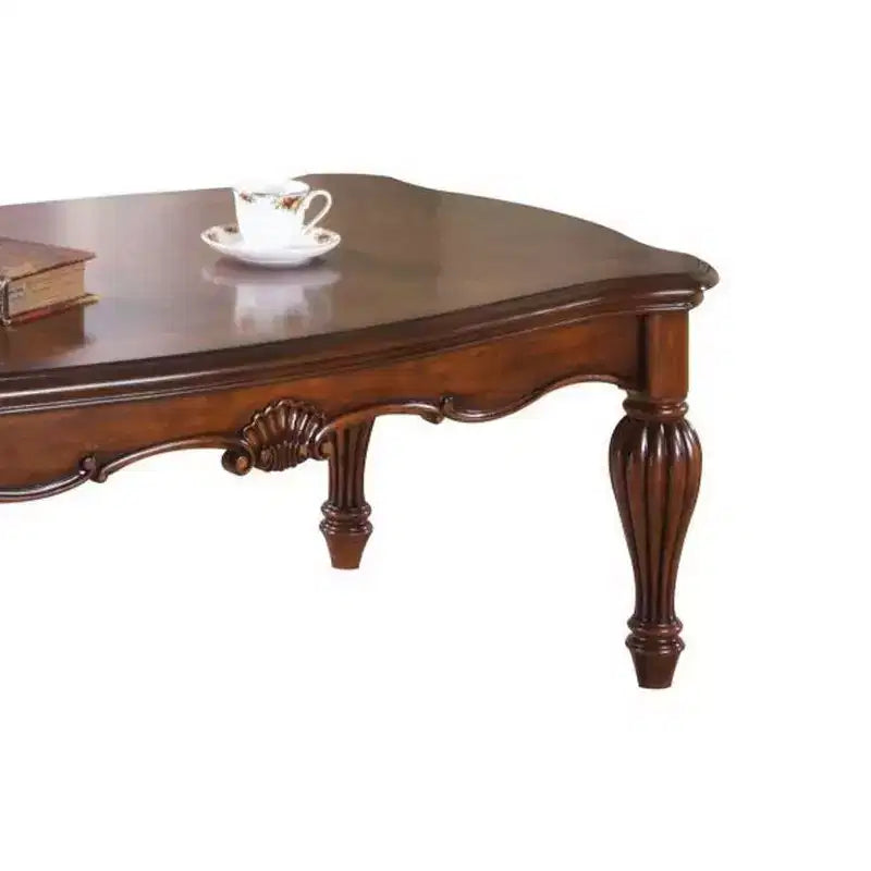 Tavolino Tradizionale Finitura Ciliegio, Dettagli Intagliati Gambe Tornite, 52"D x 30"W x 20"H