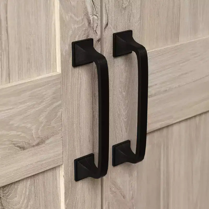 Armadio alto a 2 ante, in MDF con finitura laminata, 183 cm H x 68,5 cm L, ripiani regolabili