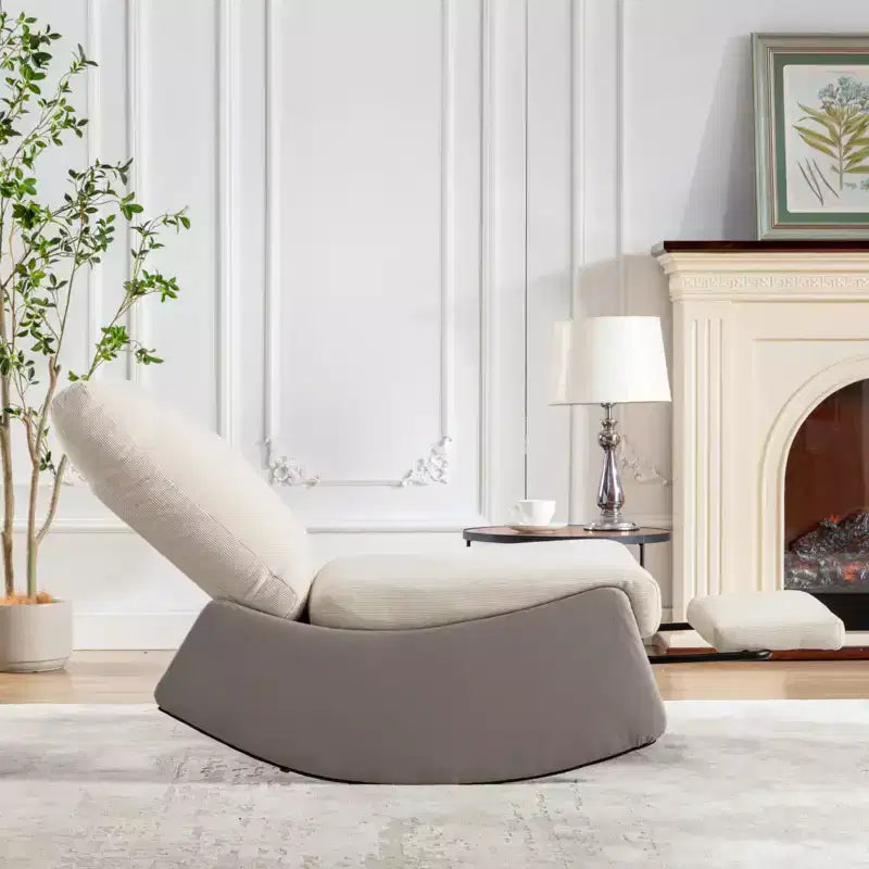 Poltrona a dondolo reclinabile moderna rivestita in velluto a coste con poggiapiedi, larghezza 63 cm, poltrona a dondolo da nursery