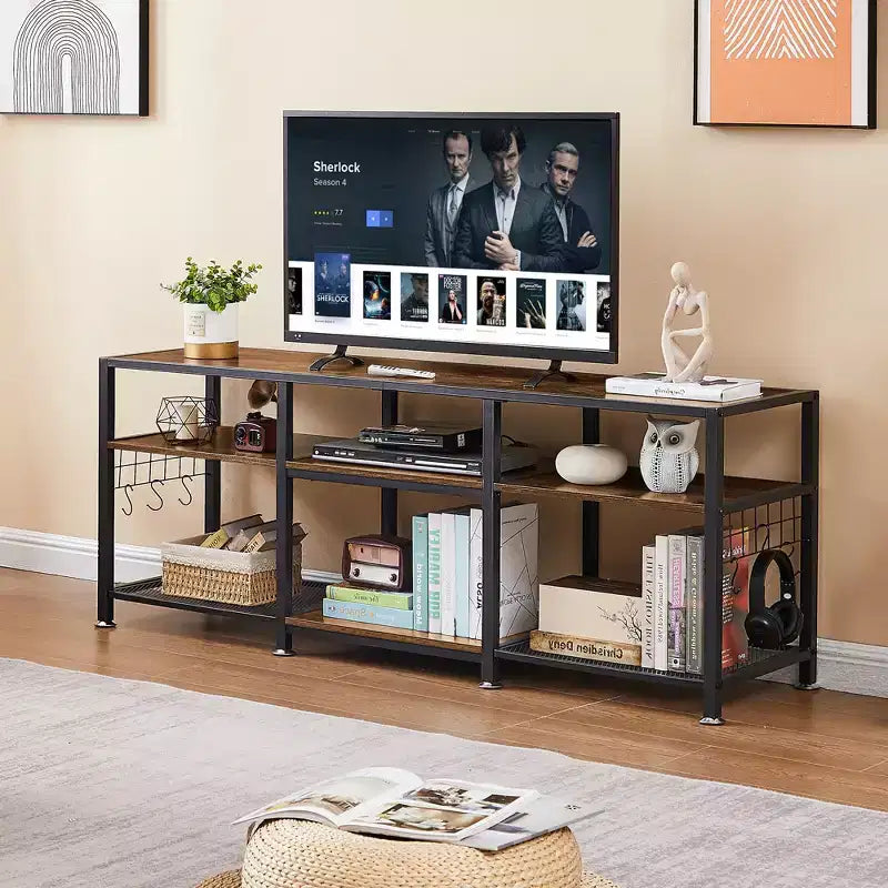 Mobile TV industriale da 65" con 3 ripiani aperti e ganci a S, per TV fino a 70", 160 cm L x 60 cm H